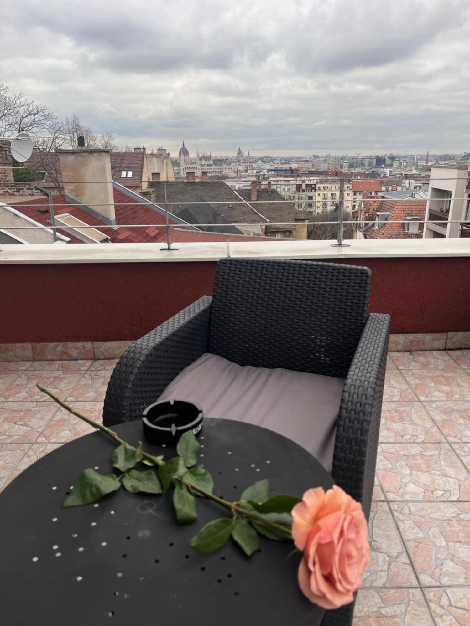 Hotel Rose City 布达佩斯 外观 照片