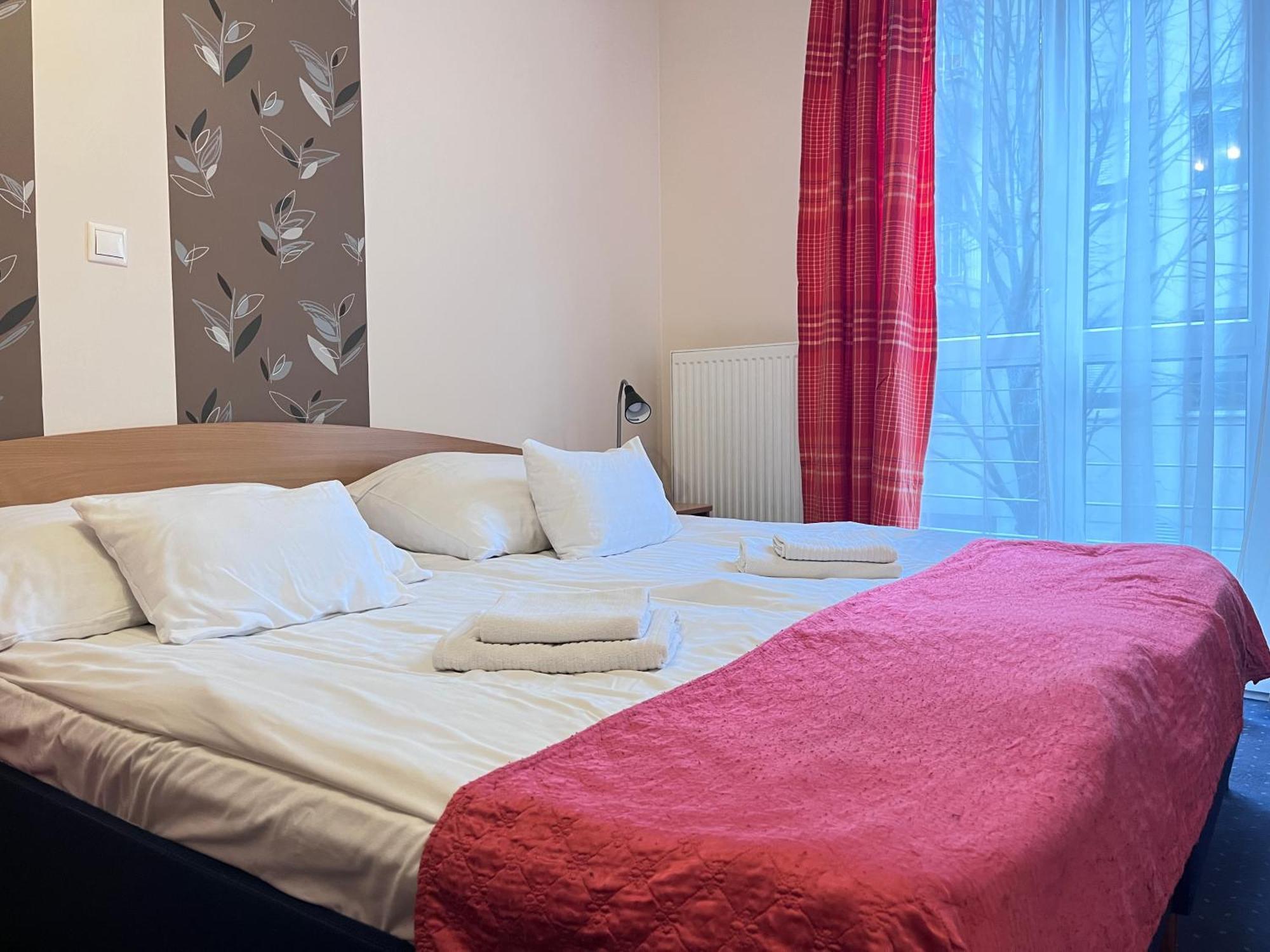 Hotel Rose City 布达佩斯 外观 照片